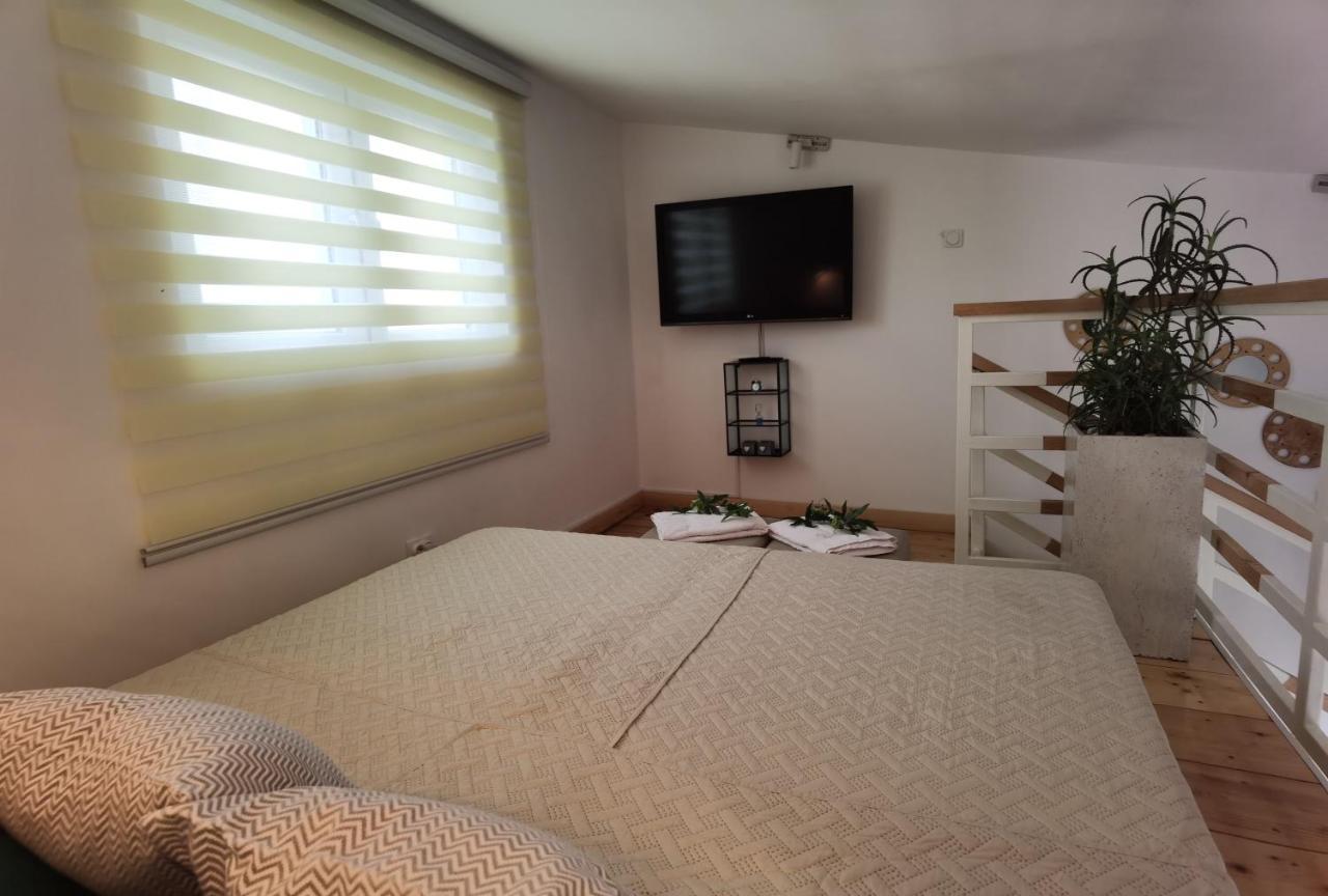 Zona Apartments 2 Zrenjanin Luaran gambar