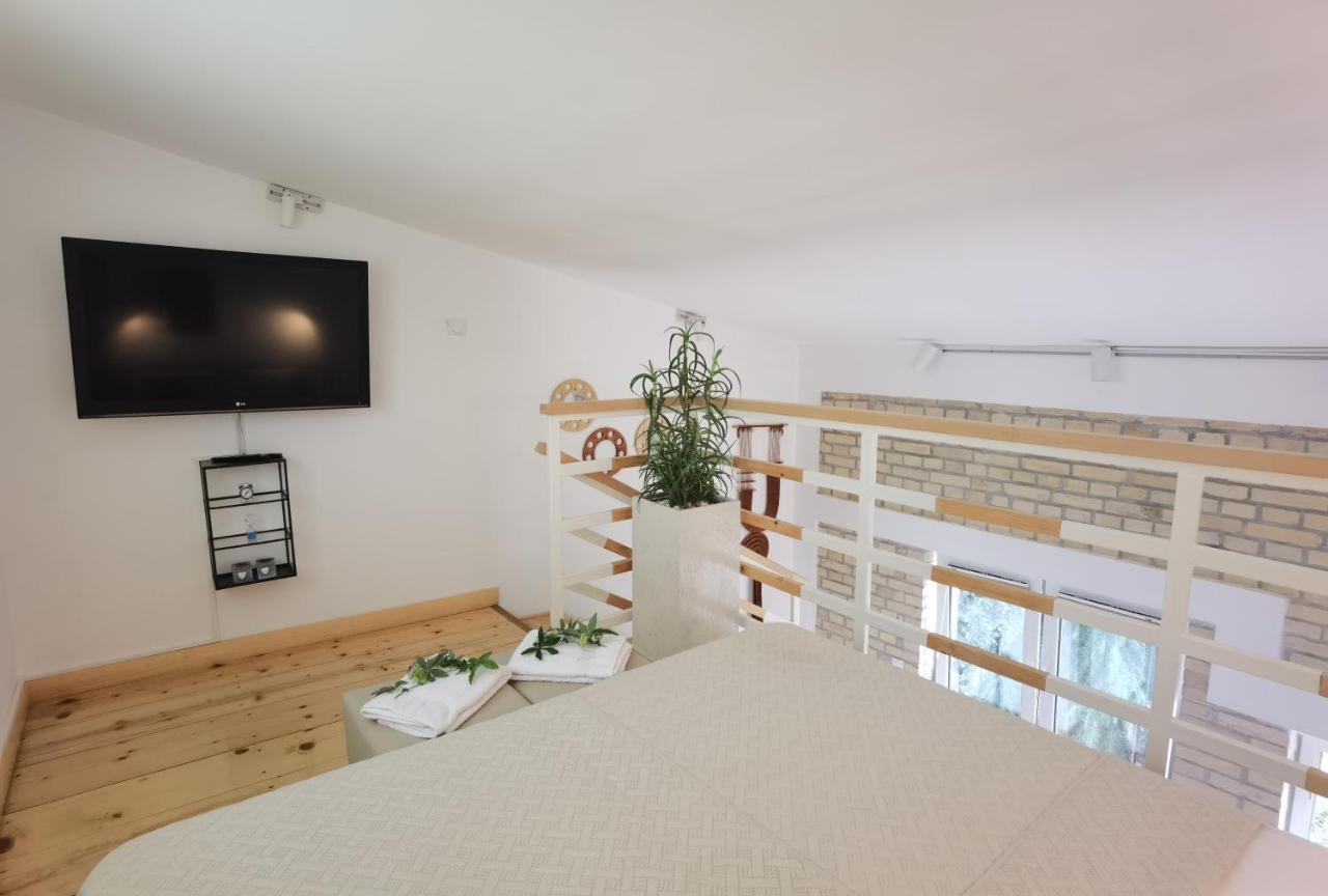 Zona Apartments 2 Zrenjanin Luaran gambar